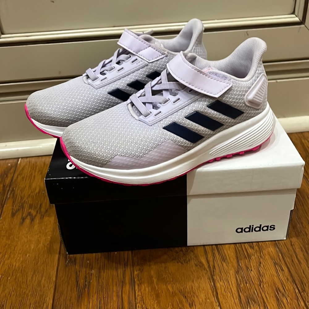 Girls, Adidas Running Shoes, Great Conditions, Lilac, Pink Sole, Velcro.